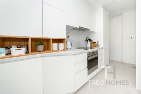 2 bedrooms Apartment in Palm Jumeirah, UAE No. 80229 8