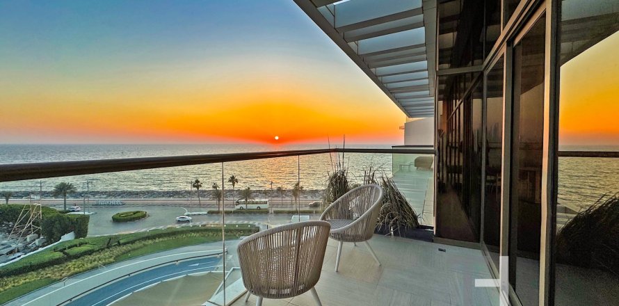 2 bedrooms Apartment in Palm Jumeirah, UAE No. 80229