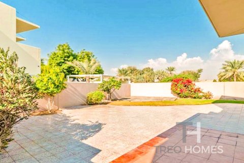 Villa de 3 chambres à Arabian Ranches, UAE No. 80218 15