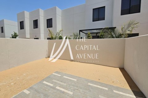 3 bedrooms Townhouse on the Yas Island, UAE No. 86788 8