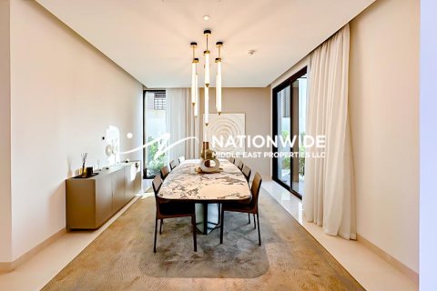 Villa de 5 chambres à Abu Dhabi, UAE No. 92193 17