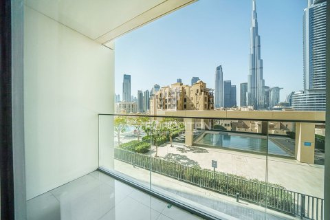 Apartment de 2 dormitorios en Burj Royale, UAE No. 77984 4