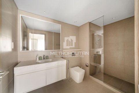 Apartment de 2 dormitorios en Burj Royale, UAE No. 77984 12
