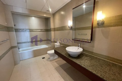 2 bedrooms Apartment in Doha, Qatar No. 60861 9