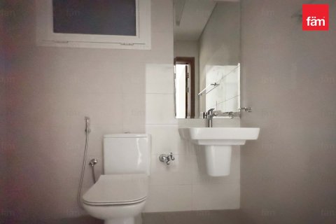 Квартира с 2 спальнями в Аль-Сатва, ОАЭ №82085 11