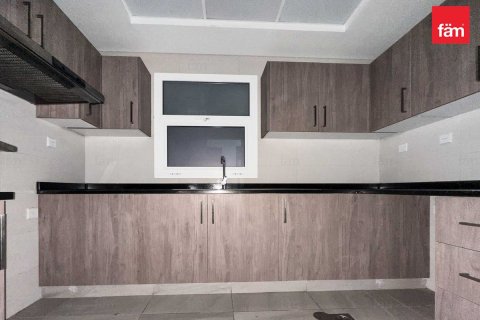 Квартира с 2 спальнями в Аль-Сатва, ОАЭ №82085 12