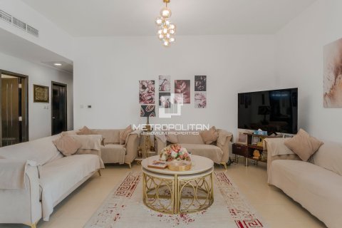 Apartment de 2 dormitorios en Queue Point, UAE No. 40628 2