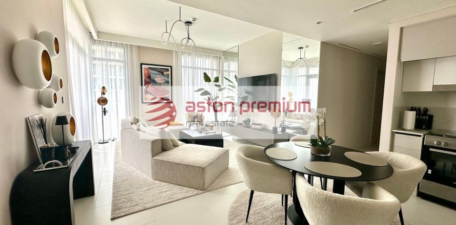 Appartement de 2 chambres à Dubai, UAE No. 101838