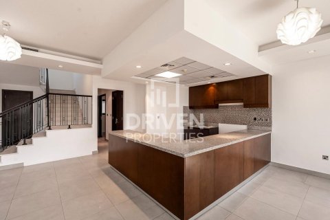 Villa de 3 dormitorios en Motor City, UAE No. 84345 21