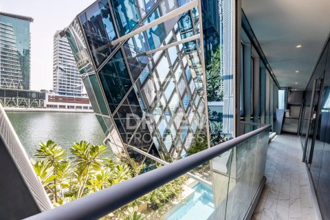 Apartment de 3 dormitorios en Business Bay, UAE No. 84361 9
