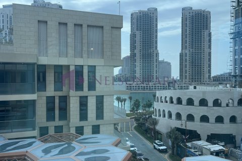 3 bedrooms Apartment in Doha, Qatar No. 58060 9