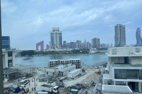 3 bedrooms Apartment in Doha, Qatar No. 58060 11