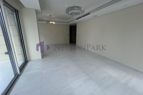 3 bedrooms Apartment in Doha, Qatar No. 58060 6
