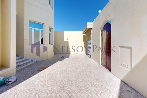 7 bedrooms Villa in Doha, Qatar No. 58058 7