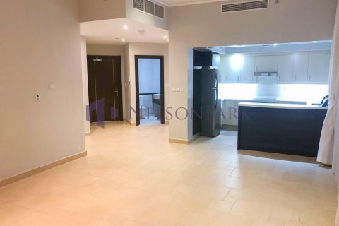 3 bedrooms Apartment in Doha, Qatar No. 58061 6