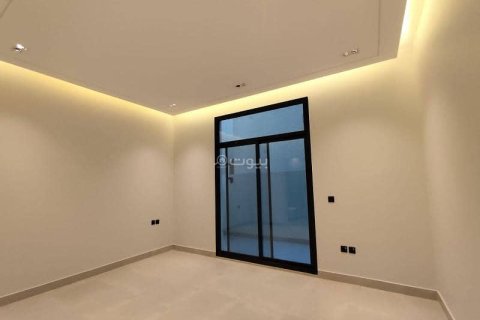 Apartment de 3 dormitorios en Riyadh, Saudi Arabia No. 99639 4