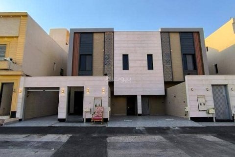 Apartment de 4 dormitorios en Riyadh, Saudi Arabia No. 99637 1