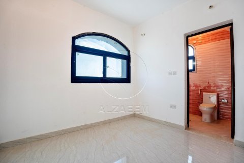 Villa de 5 chambres à Abu Dhabi, UAE No. 91401 15