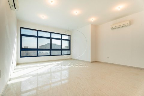 Villa de 5 chambres à Abu Dhabi, UAE No. 91401 5