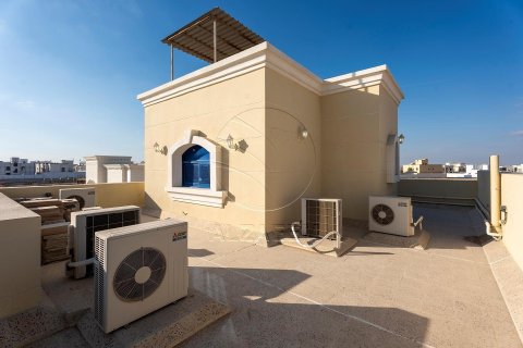 Villa de 5 chambres à Abu Dhabi, UAE No. 91401 9