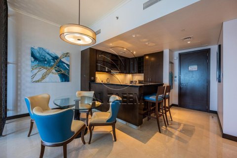 Apartment de 2 dormitorios en The Marina, UAE No. 91404 19