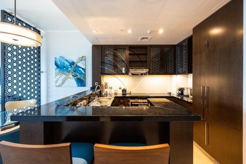 Apartment de 2 dormitorios en The Marina, UAE No. 91404 18