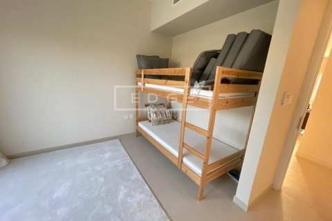2 bedrooms Villa in Dubai, UAE No. 7090 9