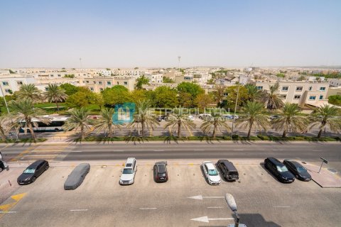 Apartment de 2 dormitorios en Al Reef, UAE No. 88432 10