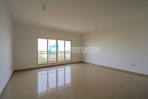 Apartment de 2 dormitorios en Al Reef, UAE No. 88432 3