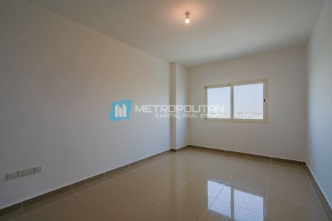 Apartment de 2 dormitorios en Al Reef, UAE No. 88432 8