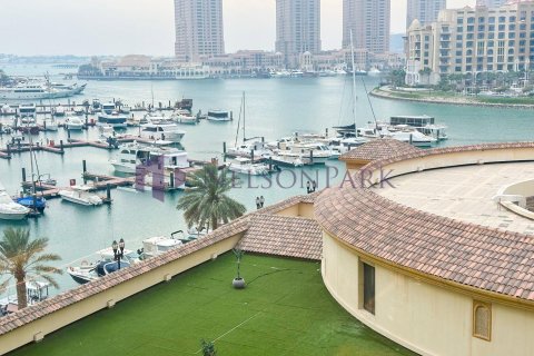 2 bedrooms Townhouse in Doha, Qatar No. 60905 1