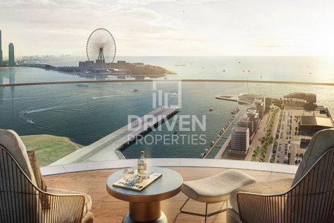 Apartment de 2 dormitorios en EMAAR Beachfront, UAE No. 84155 6