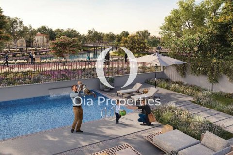 Villa de 5 dormitorios en Abu Dhabi, UAE No. 65964 1