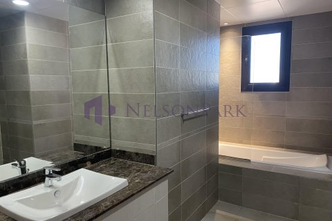 2 bedrooms Apartment in Doha, Qatar No. 58545 12
