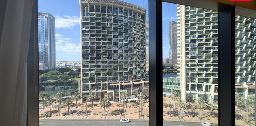 Apartment de 1 dormitorio en Dubai, UAE No. 71563