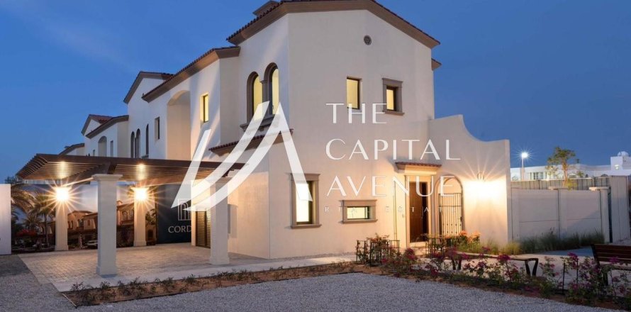 Villa de 4 dormitorios en Khalifa City, UAE No. 86582