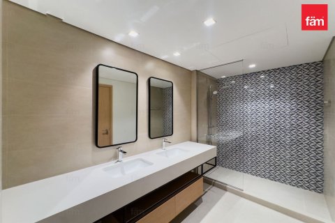 Квартира с 2 спальнями в Mina Rashid, ОАЭ №100955 17