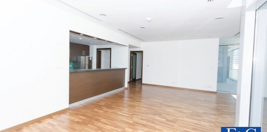 Квартира с 3 спальнями в BURJ DAMAN, DIFC, ОАЭ №94915