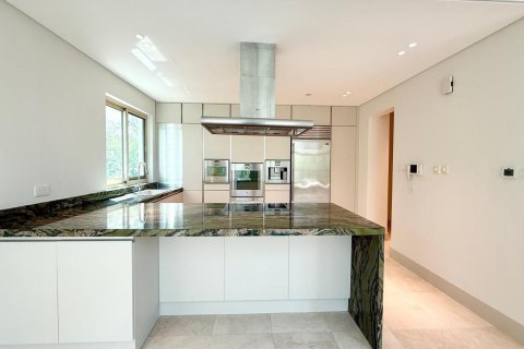4 bedrooms Villa in Jumeirah Islands, UAE No. 88373 6