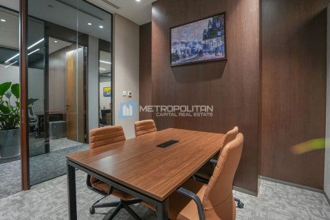 Офис 12м² в Corniche Road, ОАЭ №79209 5