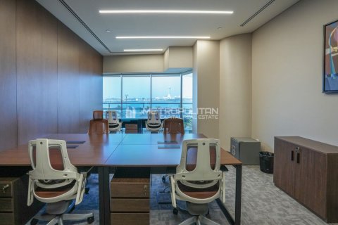 Офис 12м² в Corniche Road, ОАЭ №79209 27