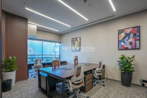 Офис 12м² в Corniche Road, ОАЭ №79209 25