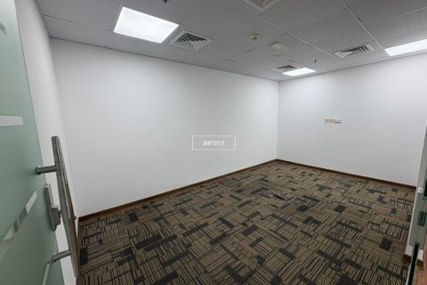 95.1m² Office in Jumeirah Lake Towers, UAE No. 103728 11
