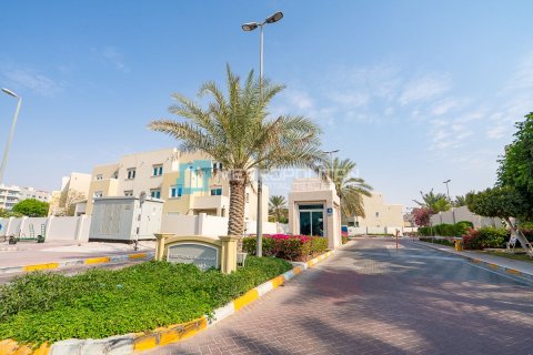 2 bedrooms Villa in Al Reef, UAE No. 35818 20