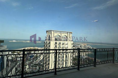 3 bedrooms Penthouse in Doha, Qatar No. 60963 1