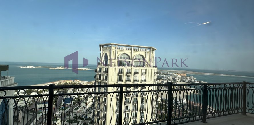 3 bedrooms Penthouse in Doha, Qatar No. 60963