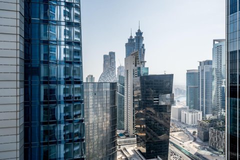 Квартира с 2 спальнями в Executive Towers, ОАЭ №101615 14