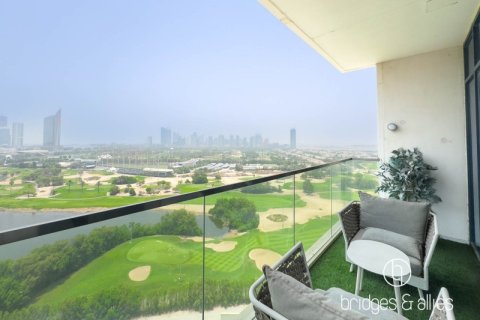 Apartment de 3 dormitorios en The Hills, UAE No. 102428 9