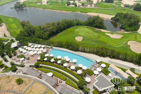 Apartment de 3 dormitorios en The Hills, UAE No. 102428 22