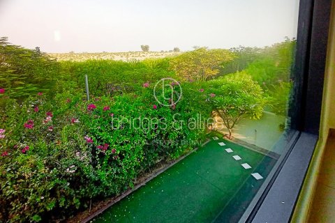 Villa de 4 dormitorios en Dubai Hills Estate, UAE No. 102408 2
